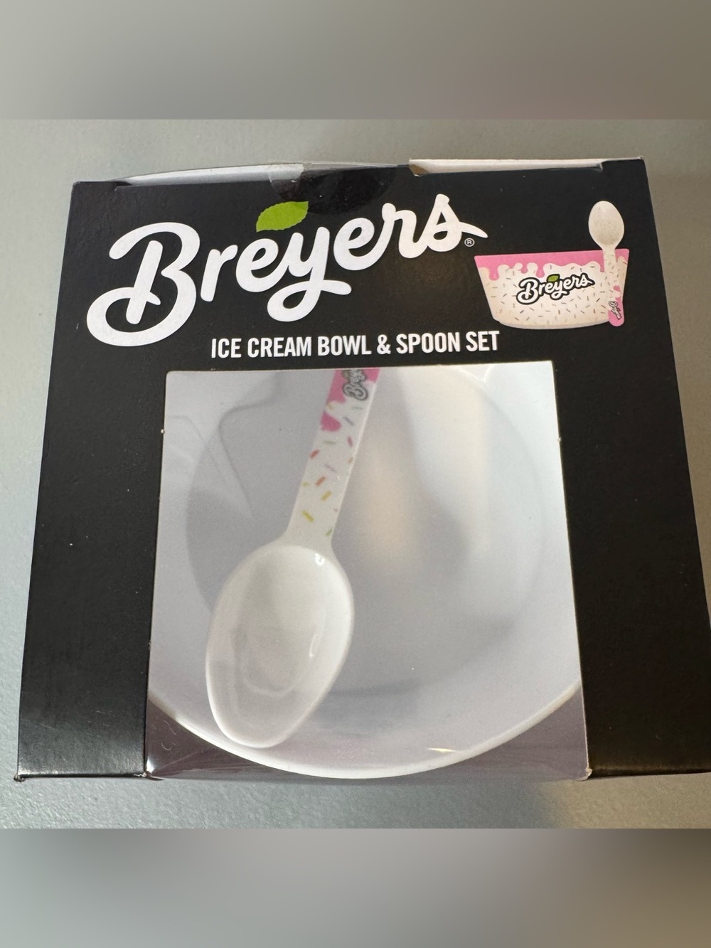 Breyers White Ice Cream themed Bowl & Pink Accent Spoon Set gift set novelty